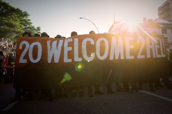 Hafenstraße während des G20 Gipfels 2017 in Hamburg.